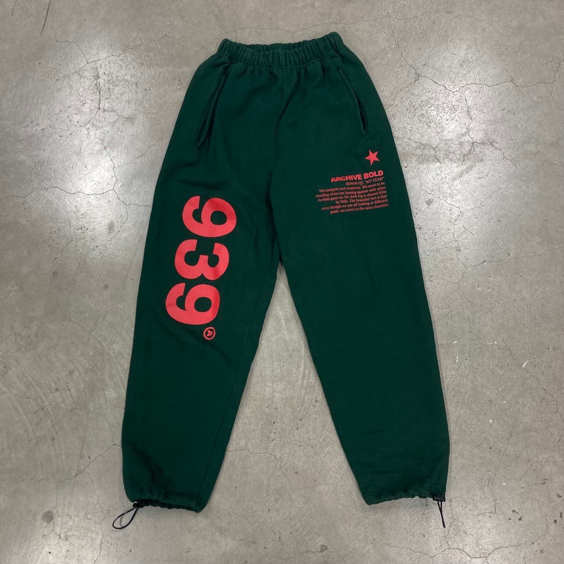 아카이브 볼드 그린 컬러 939 빅로고 스웻 팬츠 상품이미지1