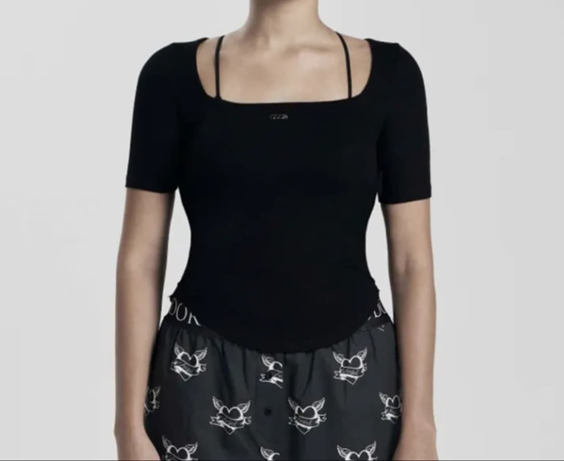 오도어 스퀘어 하프 반팔티 블랙 상품이미지2