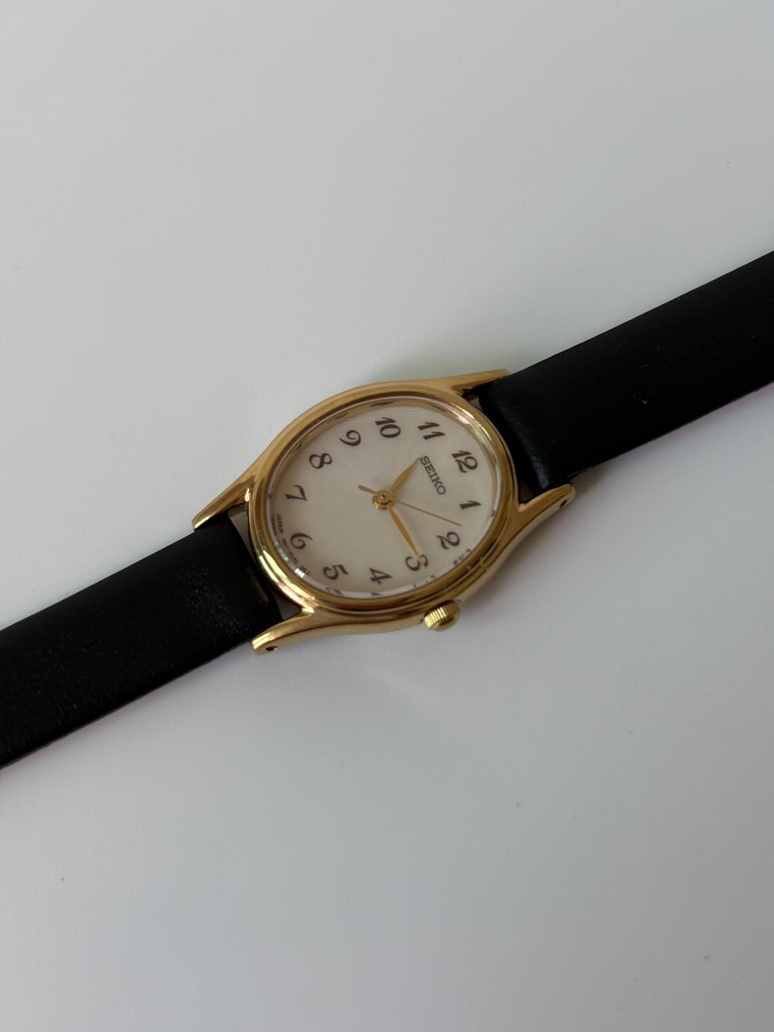 1990s Gold Oval Ladies Quartz 상품이미지4