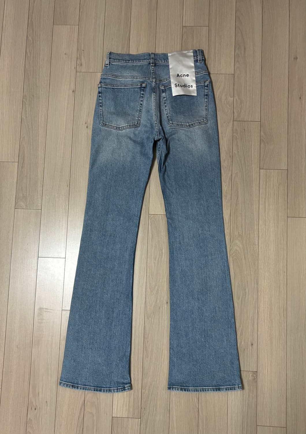 아크네스튜디오 부츠컷 데님 상품이미지2