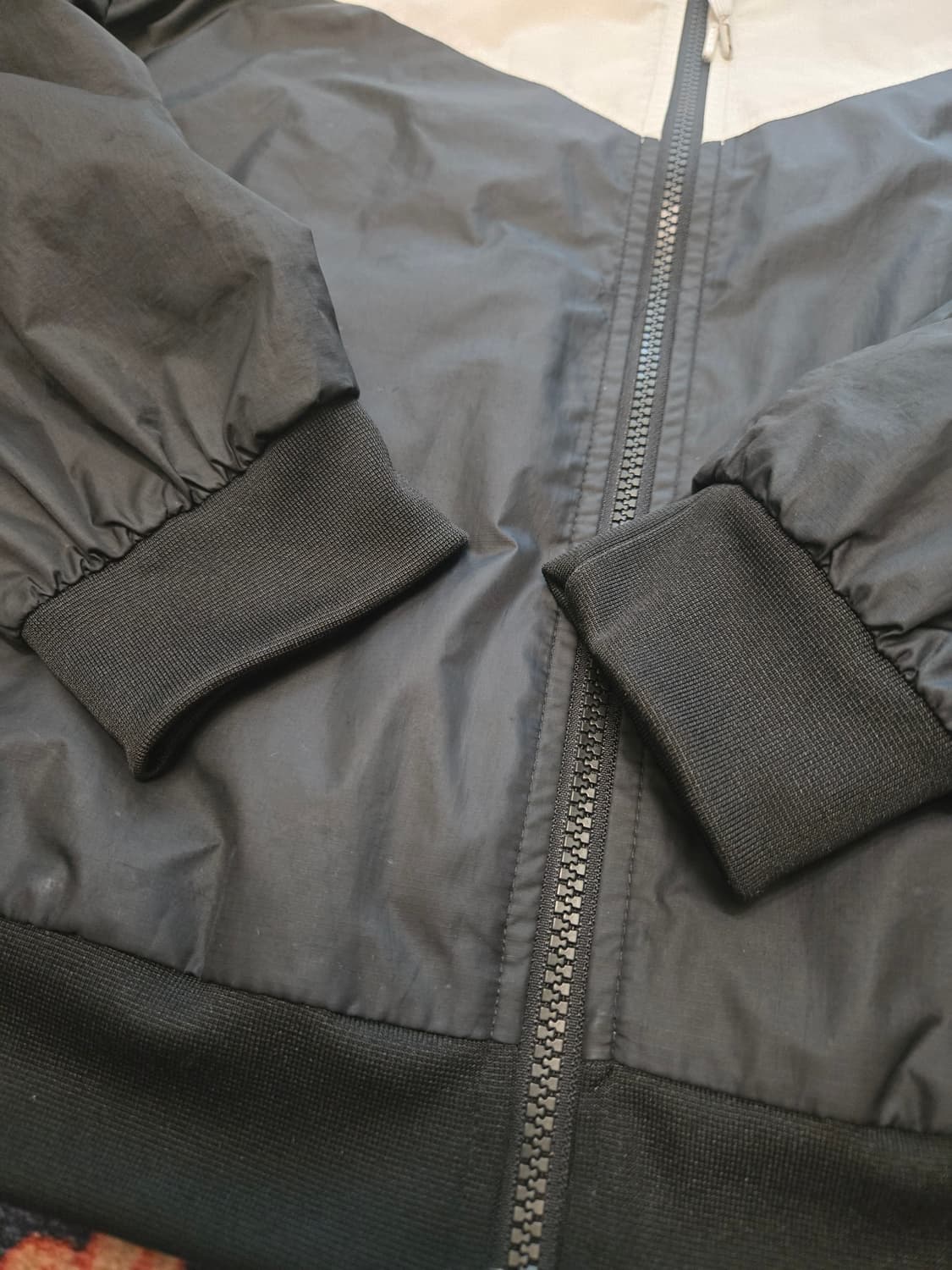 나이키 NIKE 스우시 바람막이 S 상품이미지3