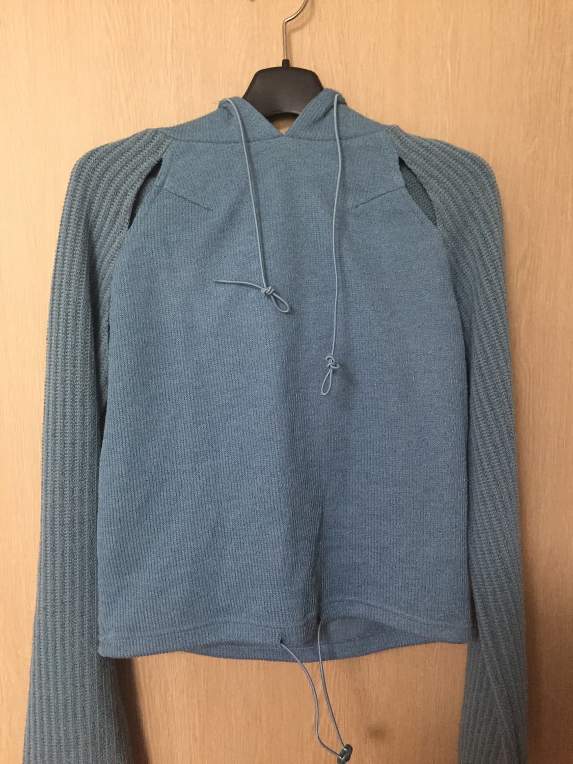 타입서비스 니트 후디 상품이미지1