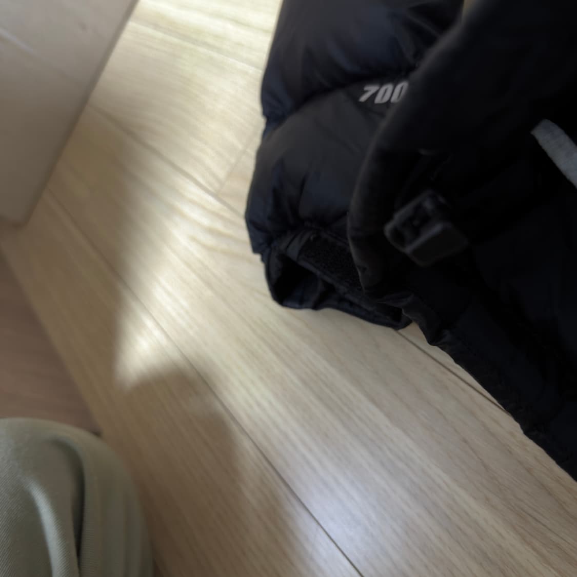 노스페이스 700 경량패딩 상품이미지2