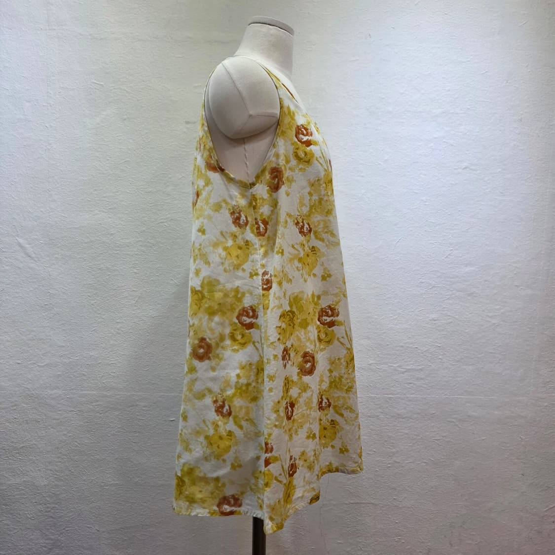 JuicyClothes 수채화 플라워 슬리브리스 롱 블라우스  상품이미지4