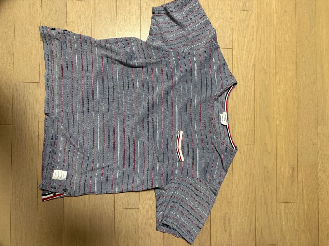 톰브라운 반팔티 상품이미지3