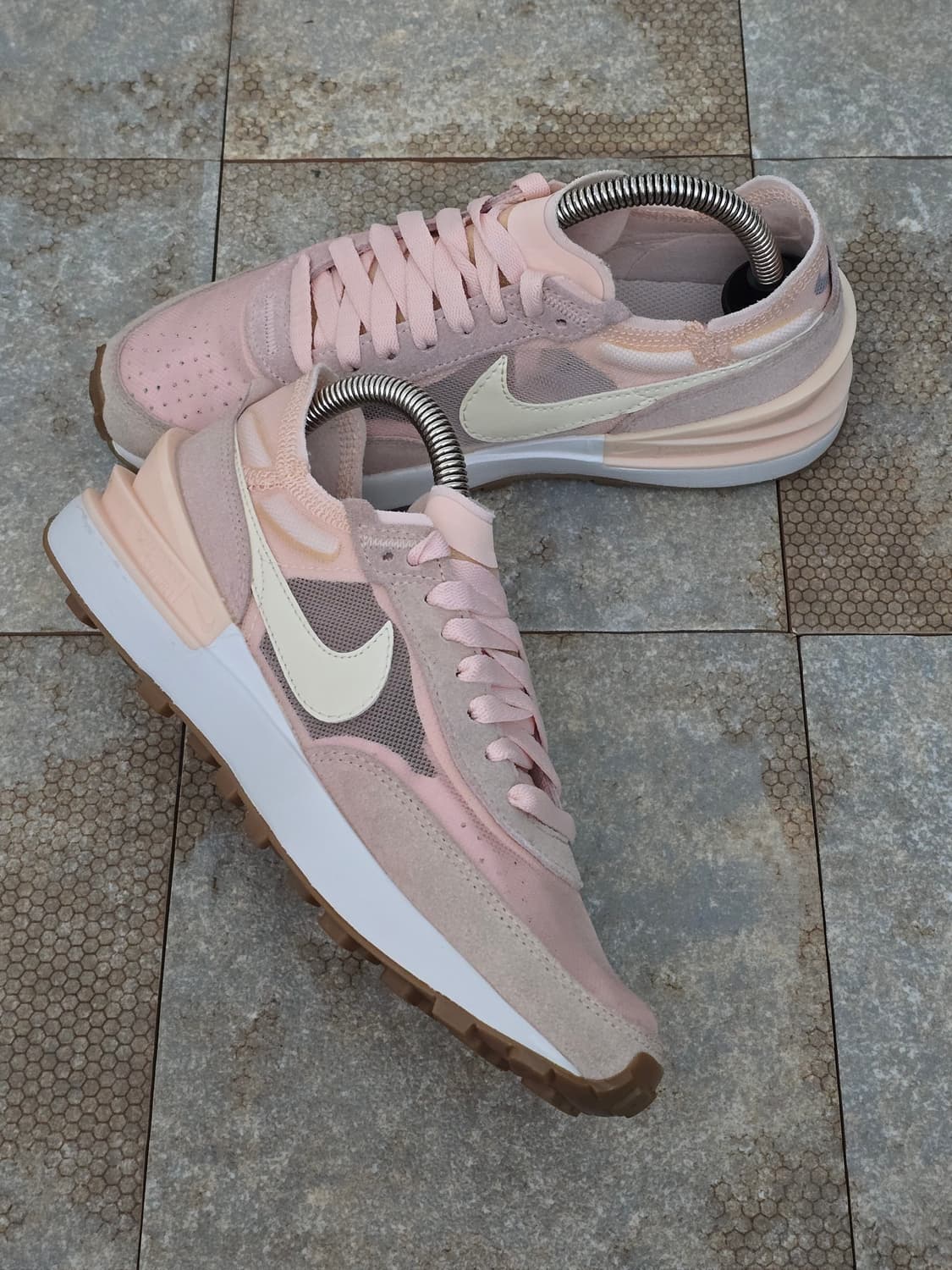 (230)나이키 와플 원 페일 코랄 상품이미지4