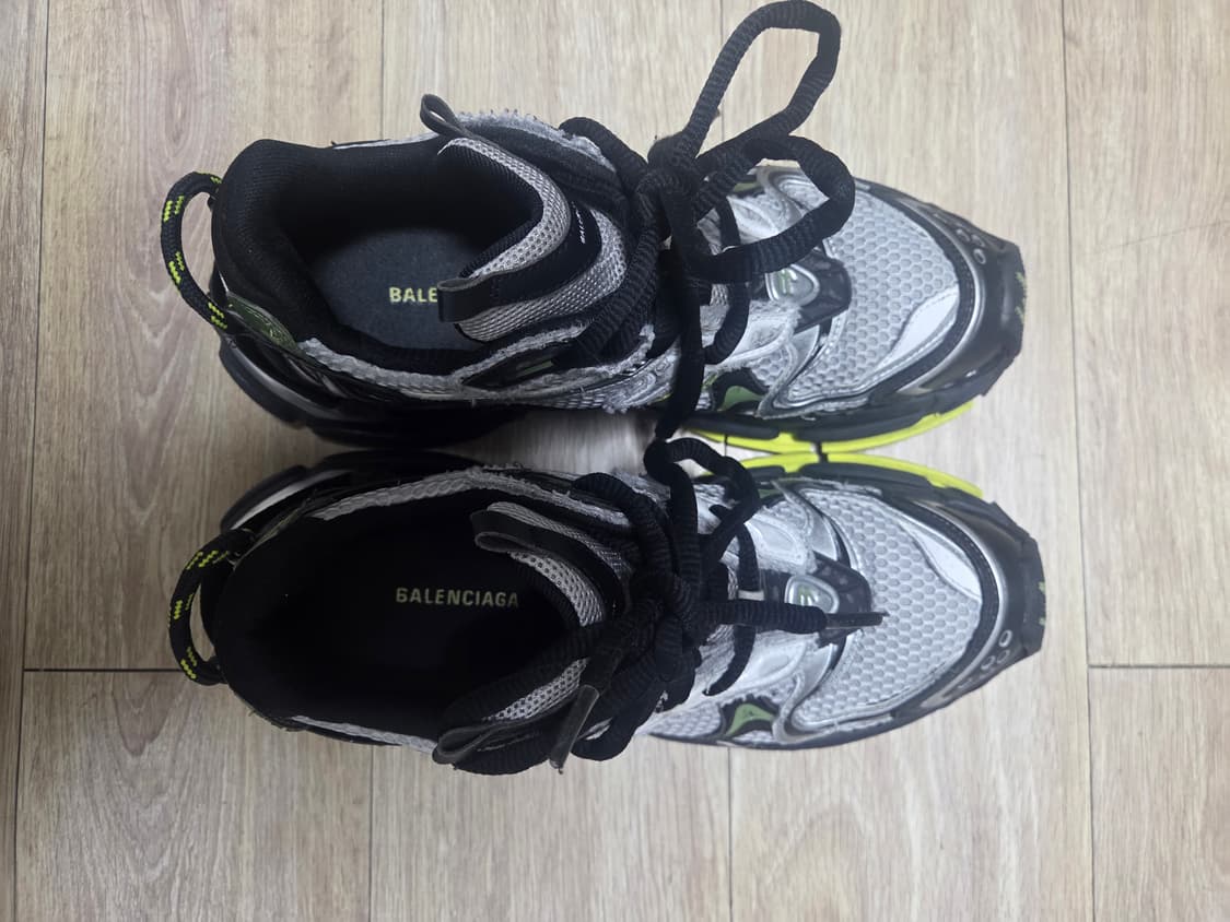 발렌시아가 러너 2.0 실버그레이 41 풀박스 상품이미지2