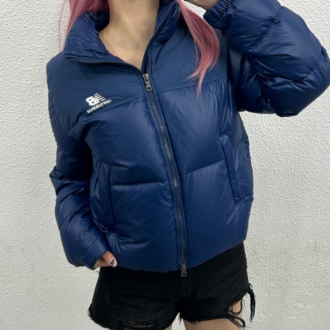 뉴발란스 블루 패딩 M 상품이미지1