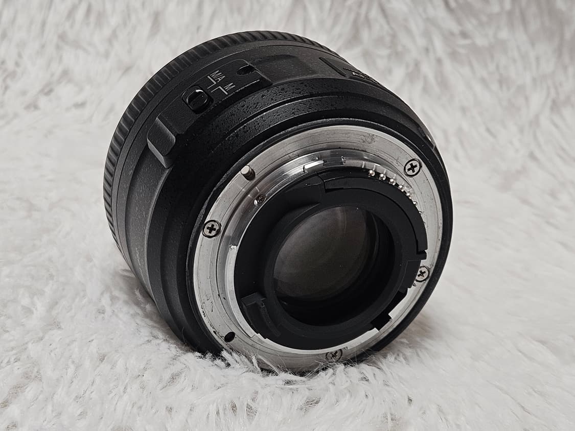 [민트] 니콘 nikkor af-s DX 35mm f1.8G 상품이미지4