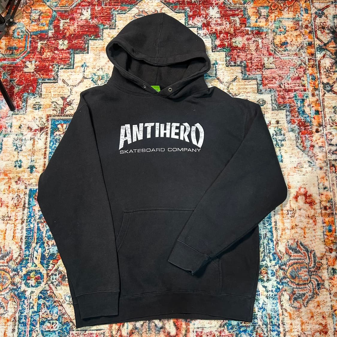 [L] 안티히어로 트레셔 로고 패러디 후드 상품이미지1