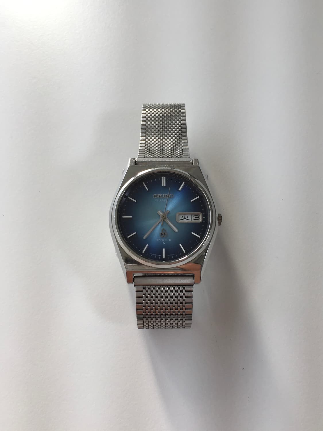 70s seiko type 2 blue gradation quartz 상품이미지7