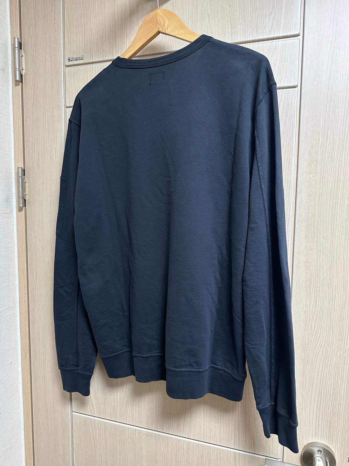 [L] CP컴퍼니 라이트 플리스 스웨트셔츠 맨투맨 새상품 상품이미지4