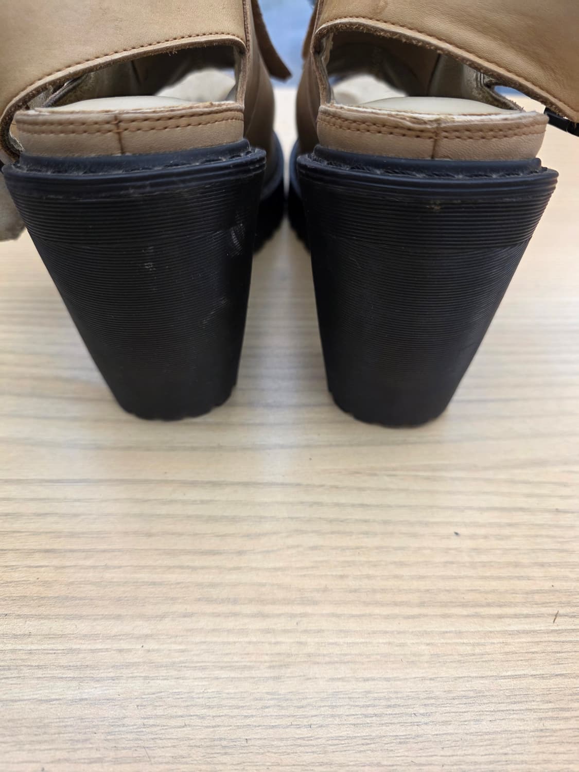 닥터마틴 세라피나 킬티 슬링백 샌들 UK4 상품이미지6