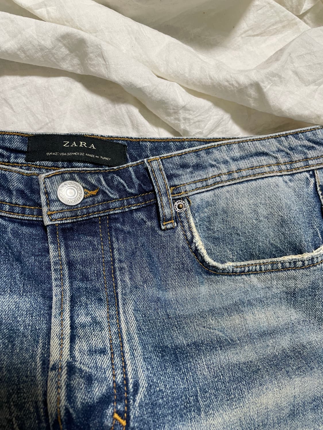 ZARA 디스트로이드 워시 데님 팬츠 상품이미지6