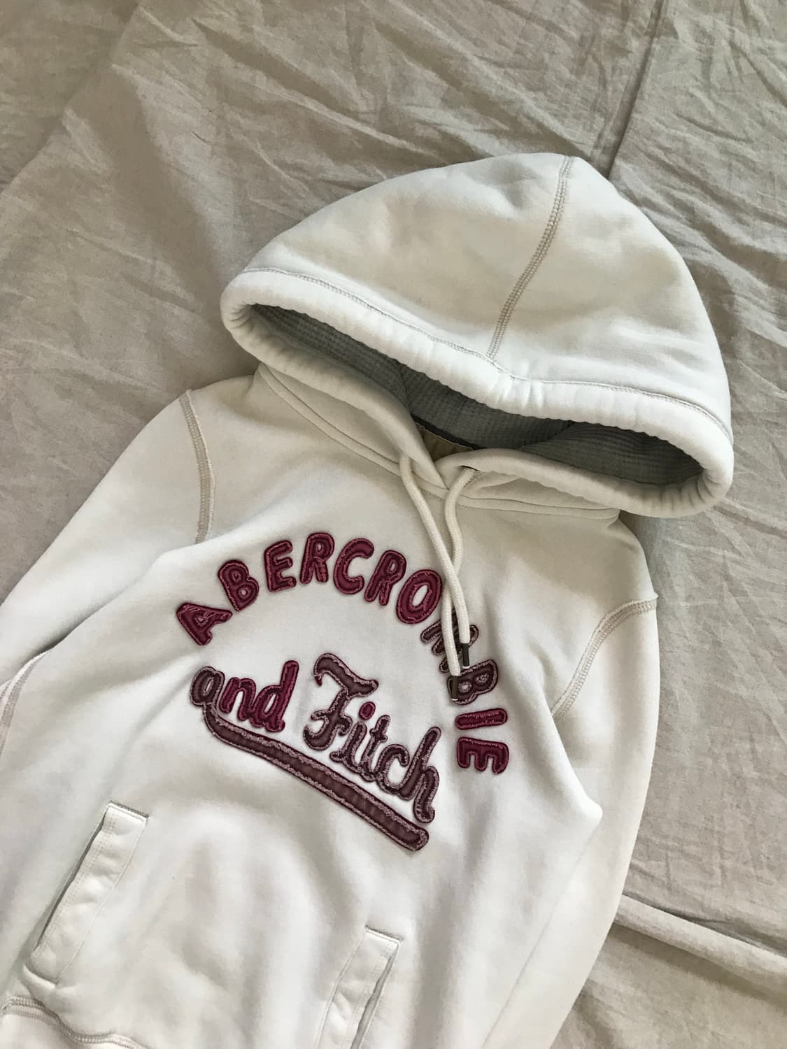 아베크롬비 자수로고 화이트 후드티 상품이미지6
