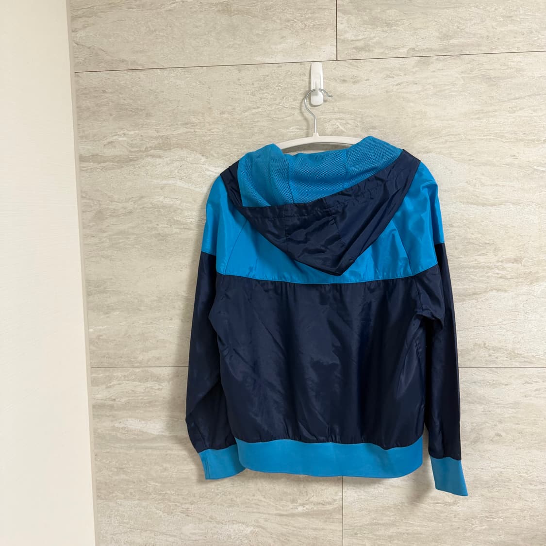 나이키 바람막이 상품이미지3