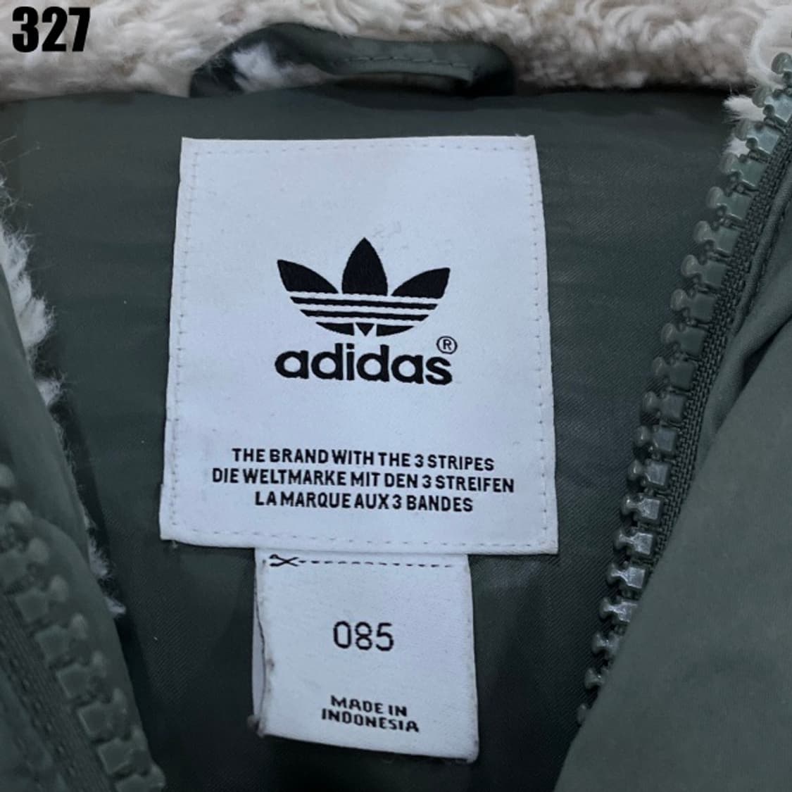 아디다스 카키색 후드 털 파카  상품이미지2