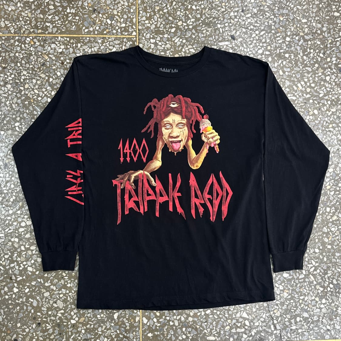 트리피 레드 롱슬리브 티셔츠 L 상품이미지1