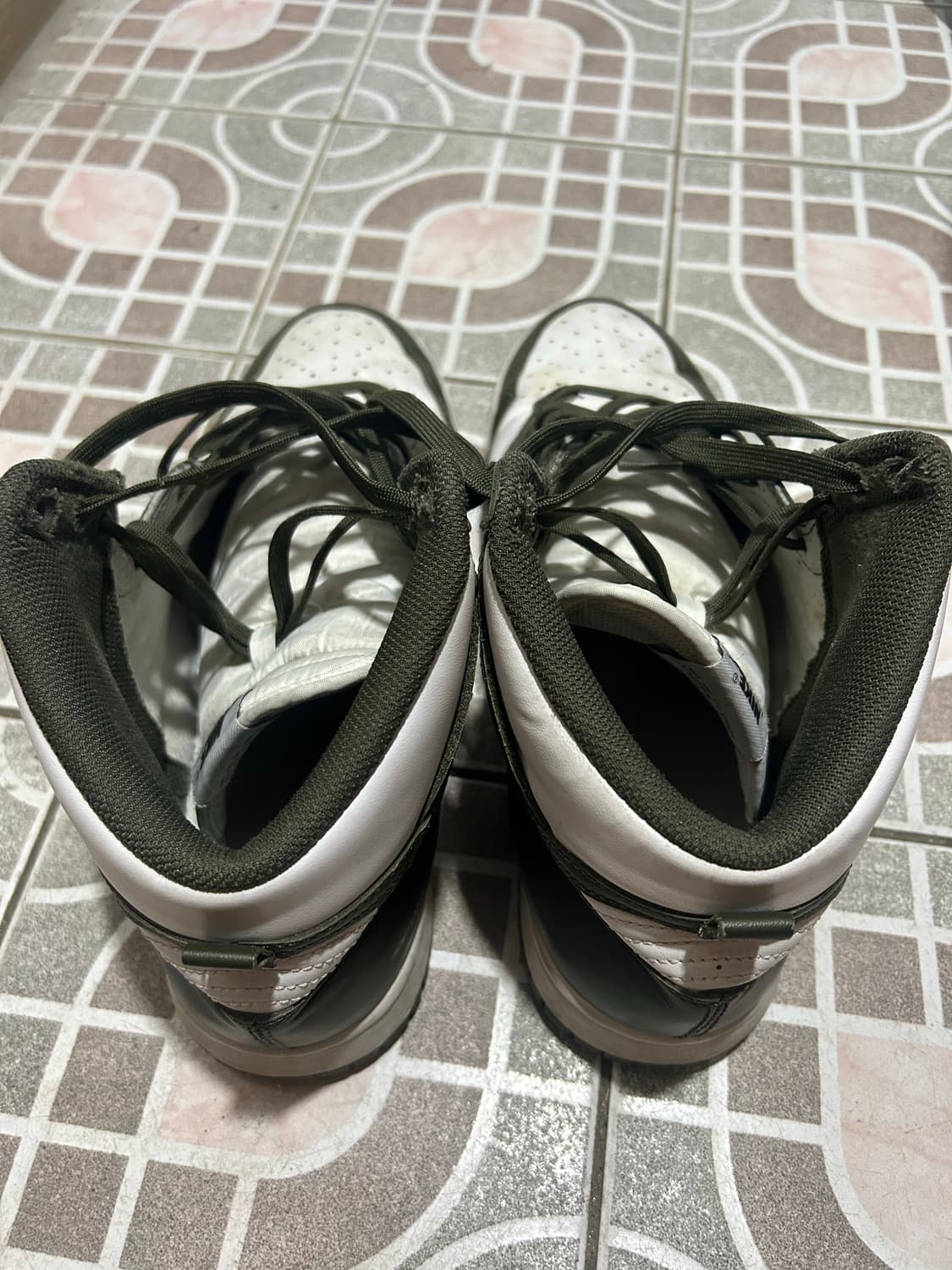 [295]나이키 덩크 하이 레트로 챔피언십 카키 상품이미지5