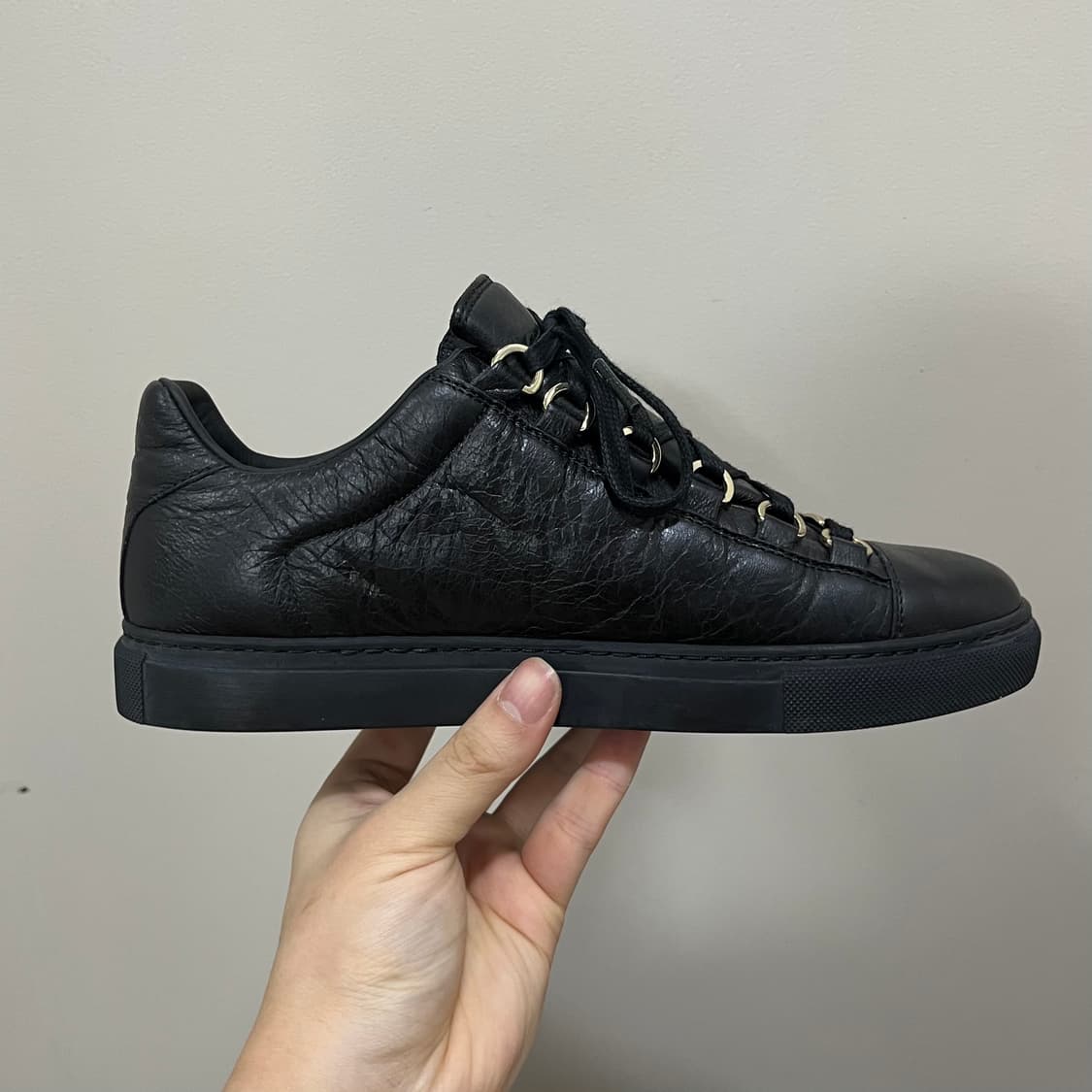 Balenciaga Arena Sneakers 상품이미지2