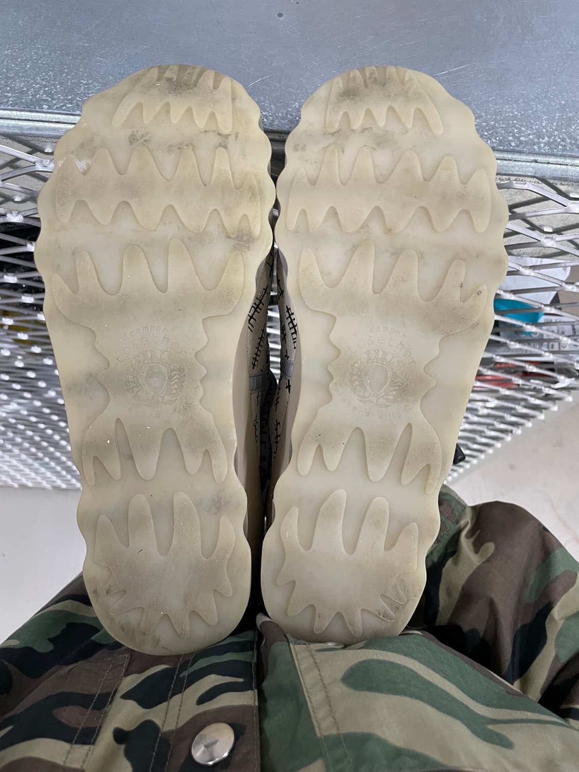 캠퍼 X 버나드 윌헴 멀티컬러 스니커즈 43 (gr-4216) 상품이미지6