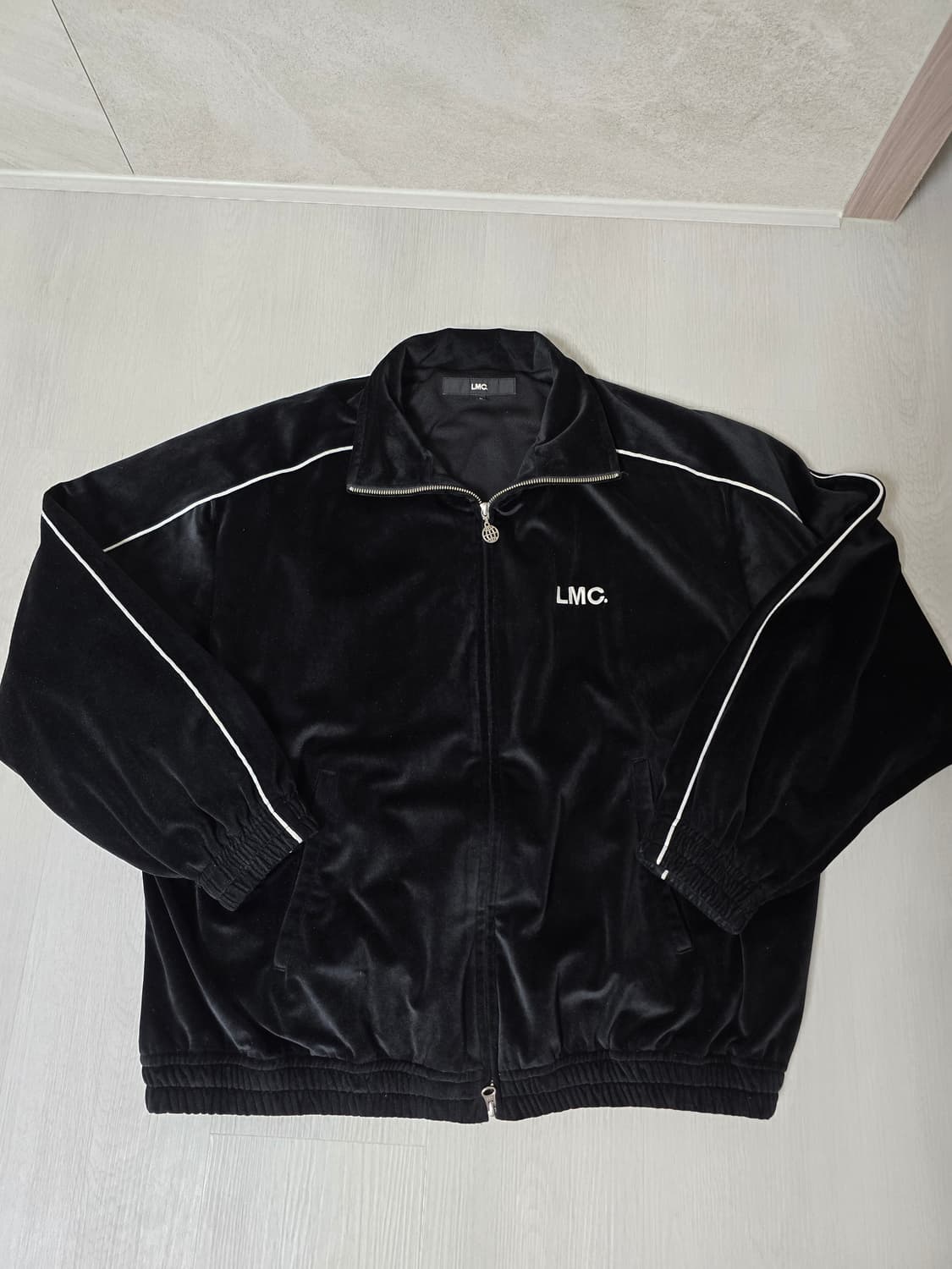 엘엠씨 LMC 벨벳 집업 상품이미지1