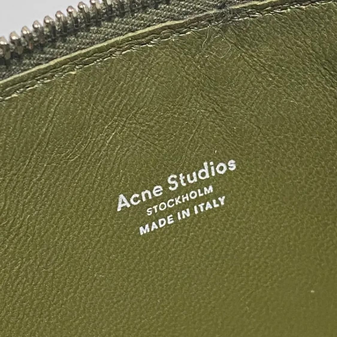 [정품] ACNE STUDIOS 아크네 스튜디오 D링 송아지가죽 클러치백 상품이미지8