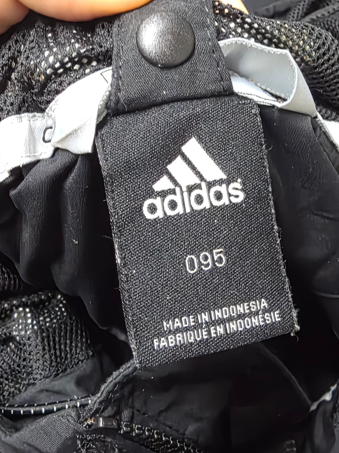 아디다스 고어텍스 블랙 가을점퍼 95 (실측 66/50) 상품이미지3