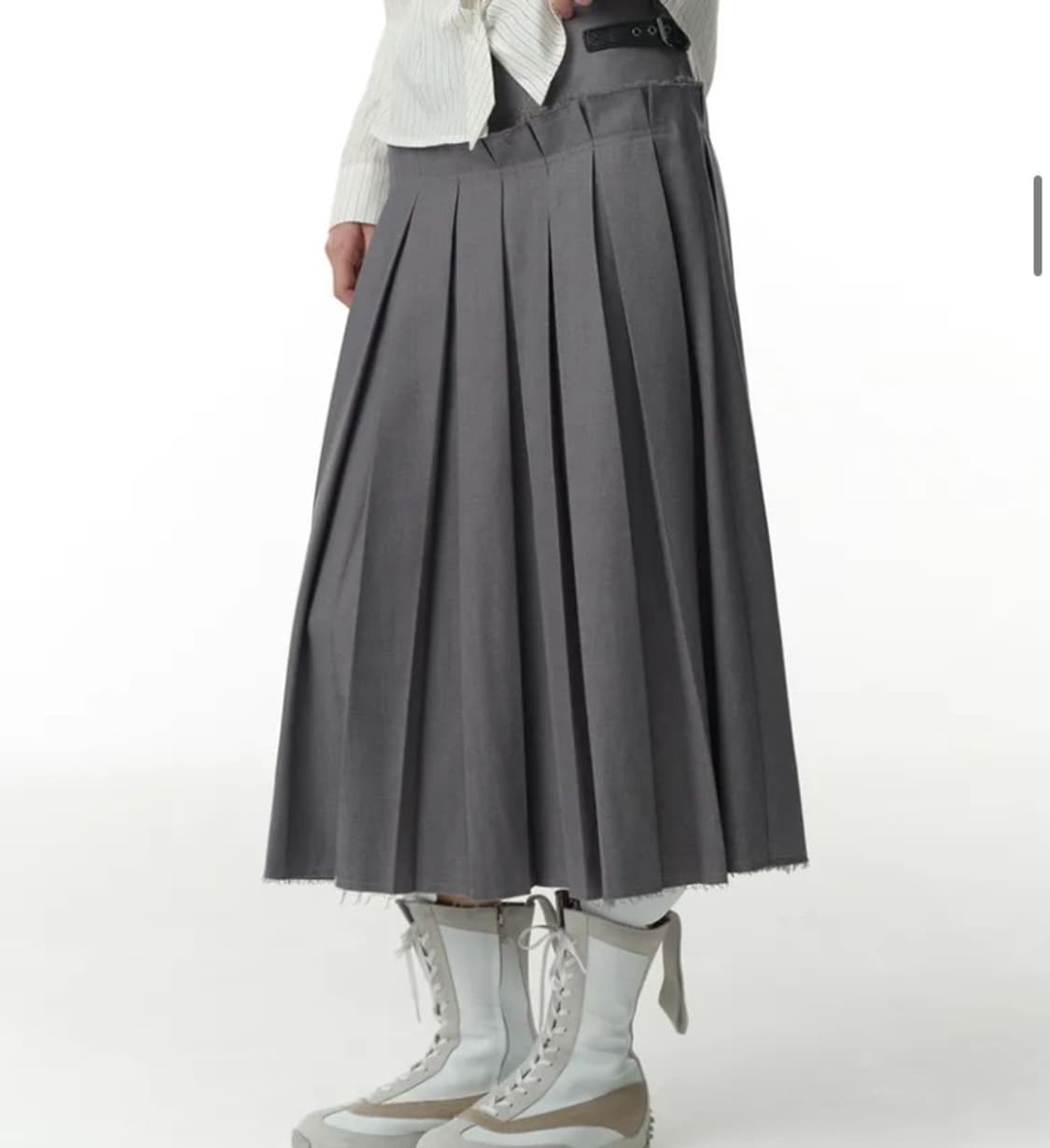 미착용) 밀로 우먼 버클 플리츠 스커트 그레이 치마 상품이미지3