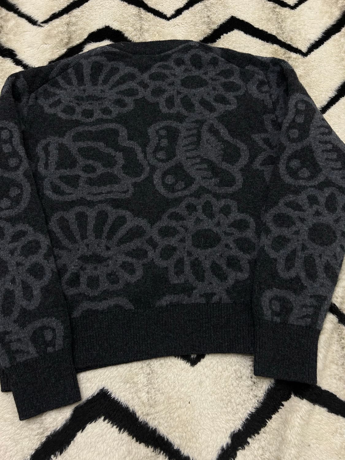 [L]유니클로x마리메꼬 라운트 패턴 니트 상품이미지4