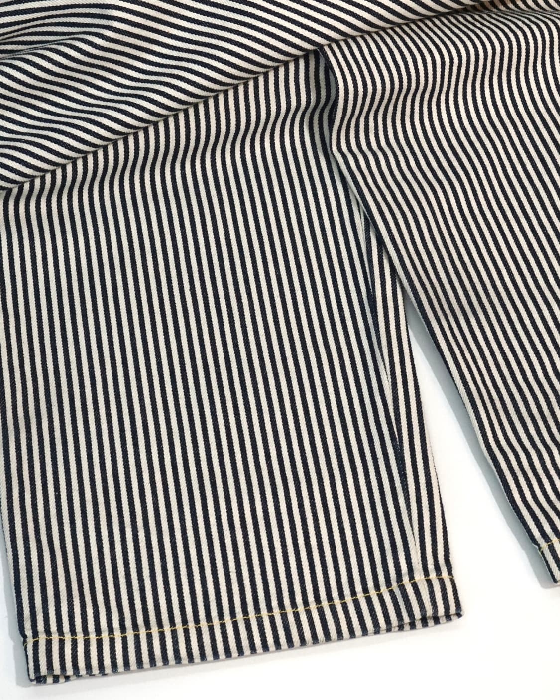 겐조 23SS 히코리 팬츠 상품이미지8