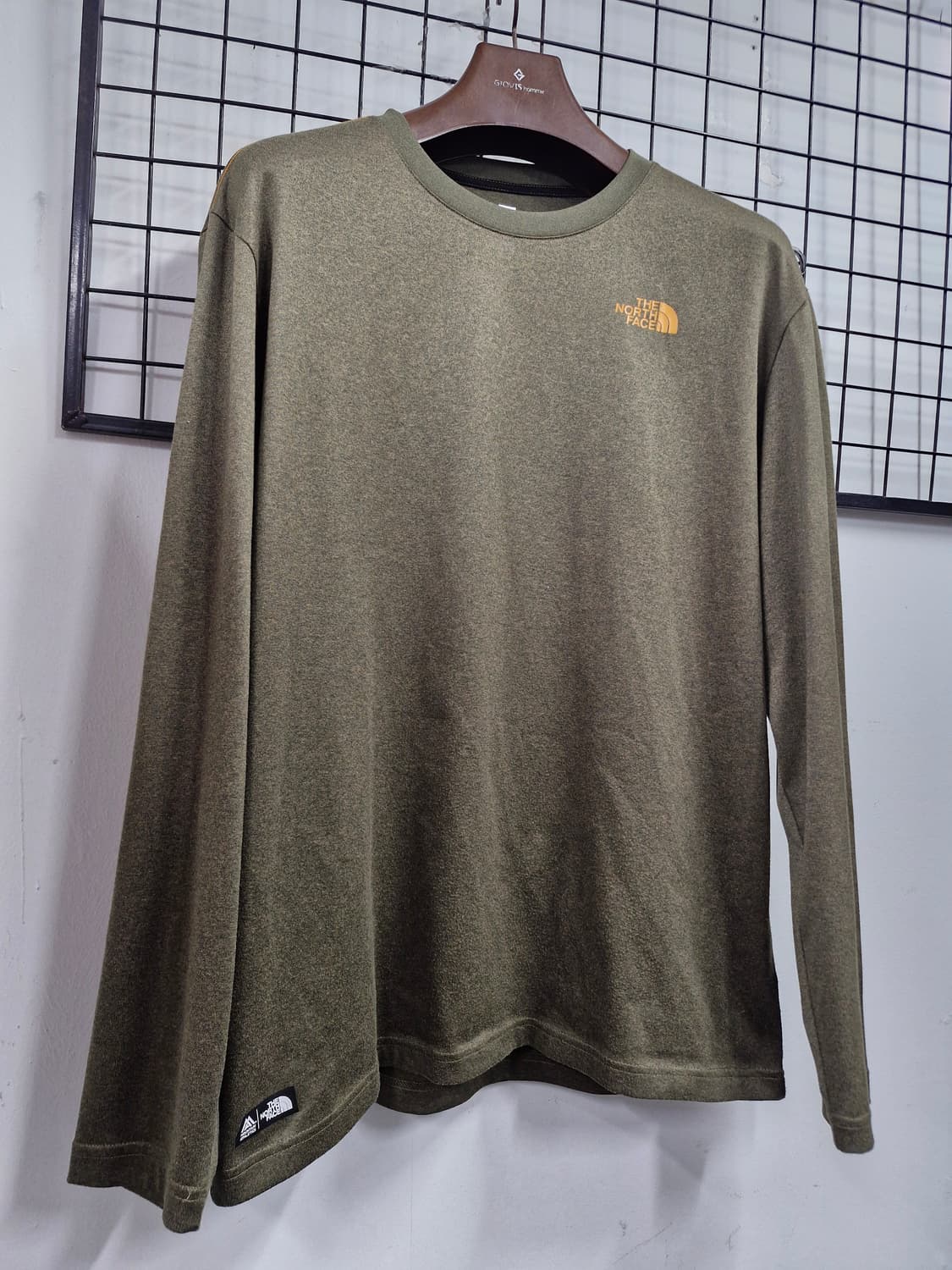 110XXL 노스페이스 스퀘어 라길란 기능성 긴팔티 카키. 상품이미지2