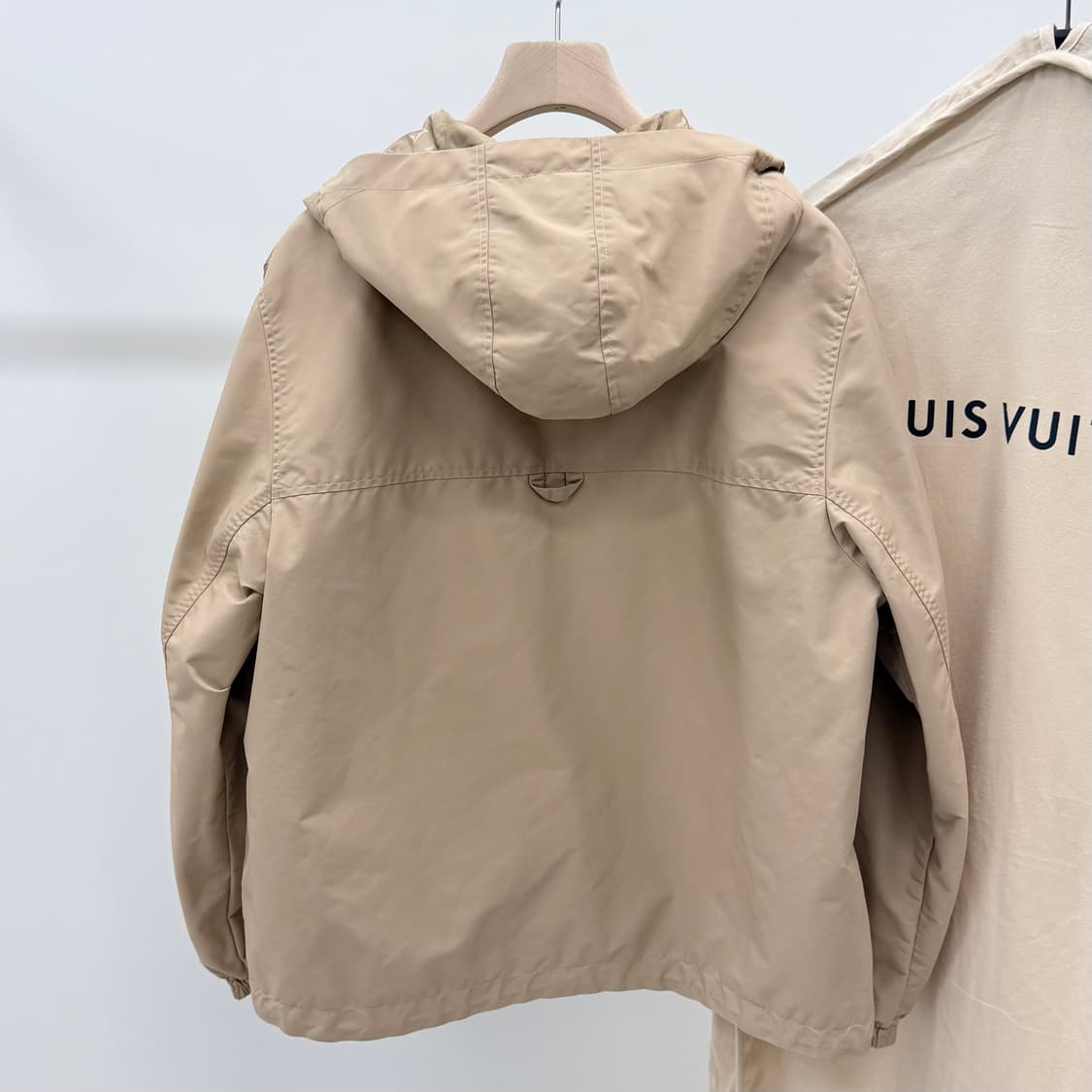 [S+급/52] 루이비통 모노그램 리버서블 바람막이 자켓 풀구성 상품이미지4