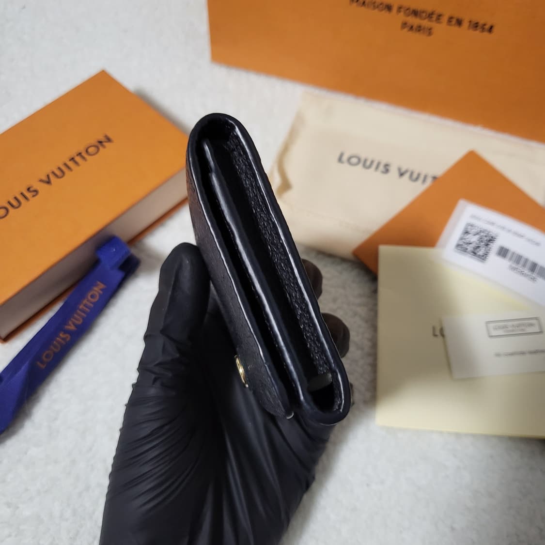 [새상품급/풀구성] 루이비통 앙프렝뜨 비즈니스 카드지갑 상품이미지8