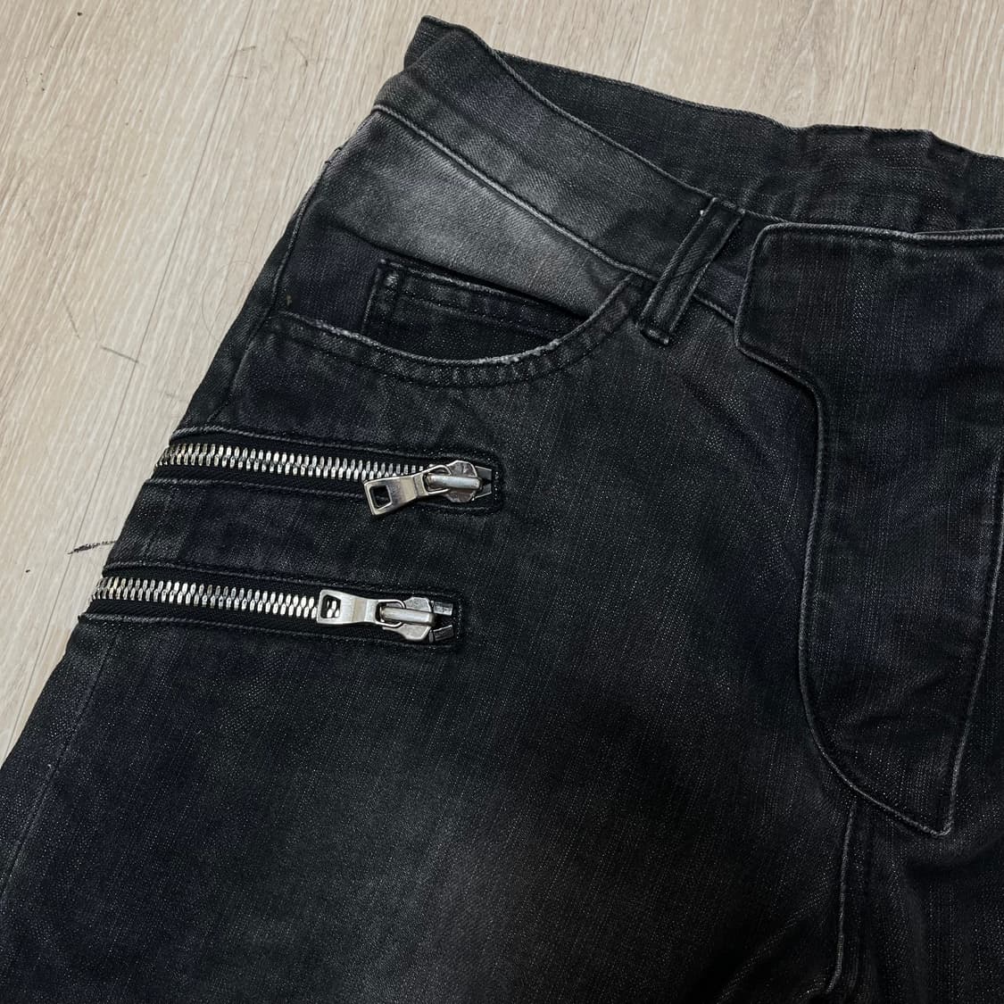 효지 HOYJ 흑청 바이커진 데님 팬츠 46사이즈 상품이미지3