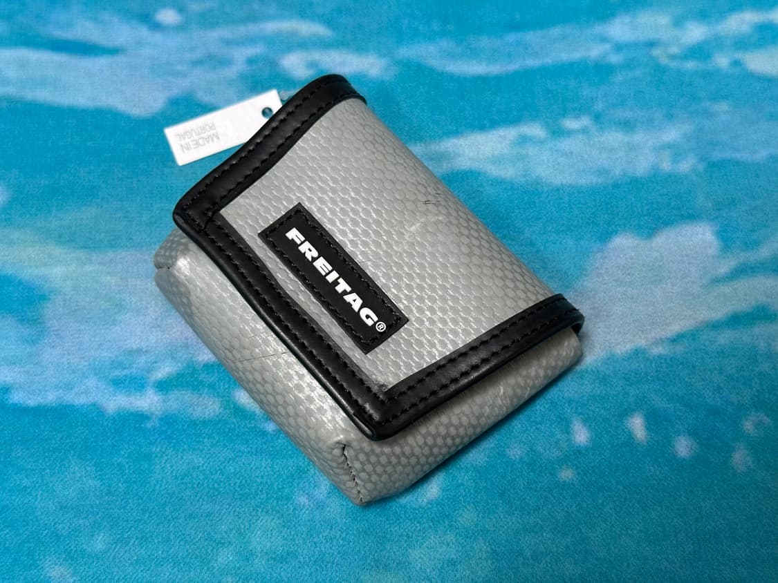 (NEW) 프라이탁 새상품 미니 키링 에어팟 파우치 판매 상품이미지3