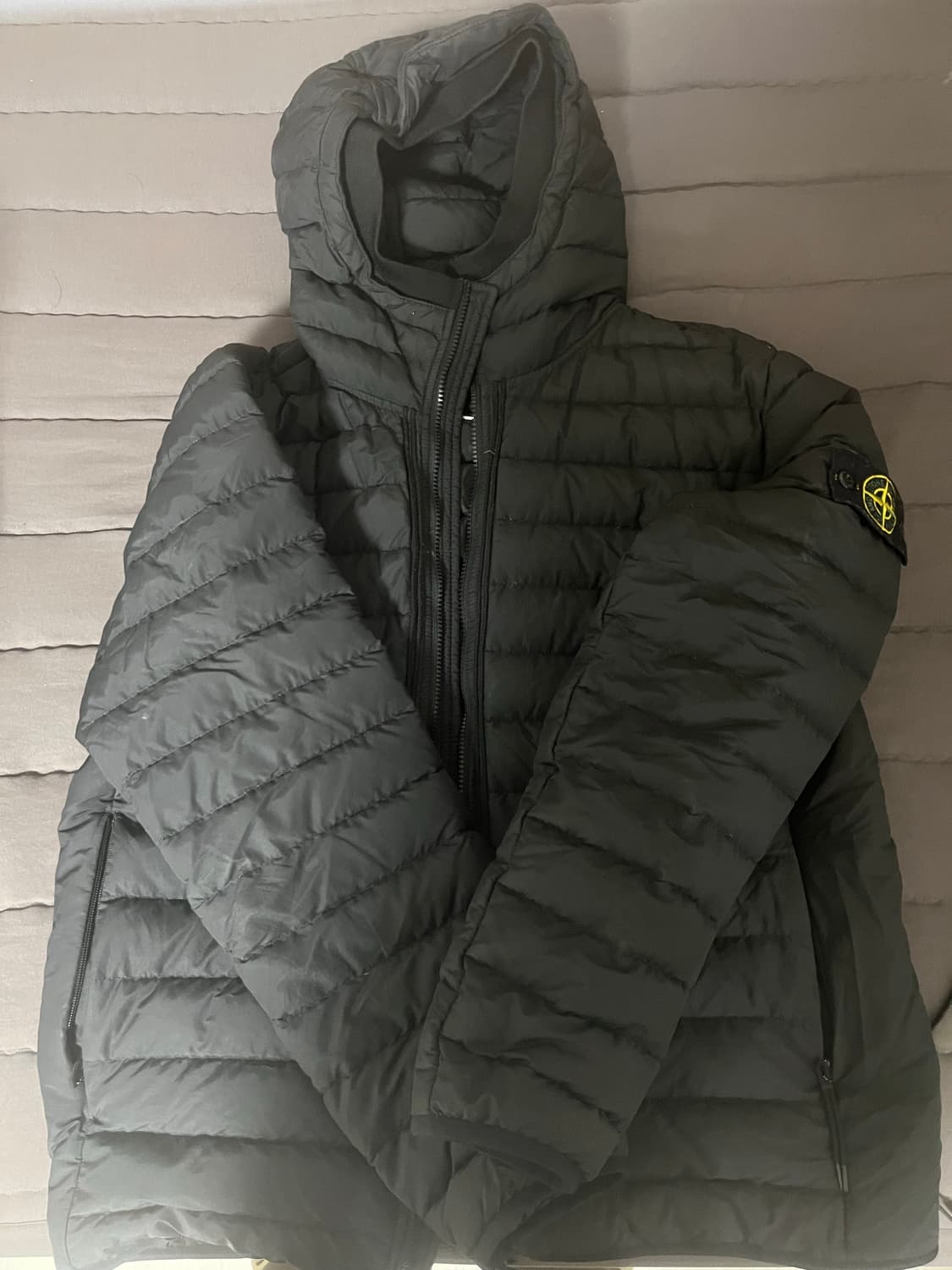 스톤아일랜드 경량패딩 L 상품이미지1