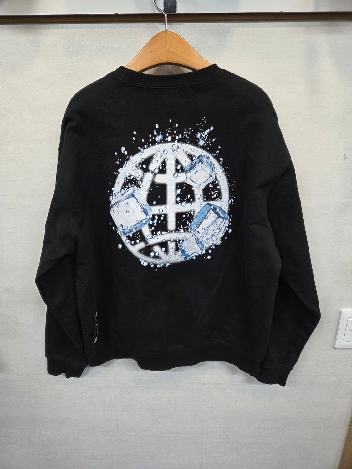 Lmc 스파클링 아이스 로고 맨투맨 L 상품이미지2