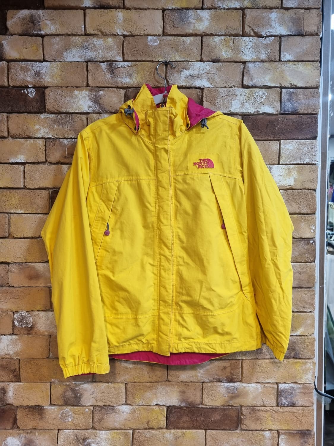 노스페이스 여성바람막이 상품이미지1