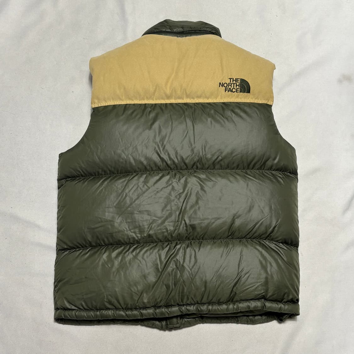 95 노스페이스 700 눕시 LTD 카키 패딩 베스트 상품이미지3