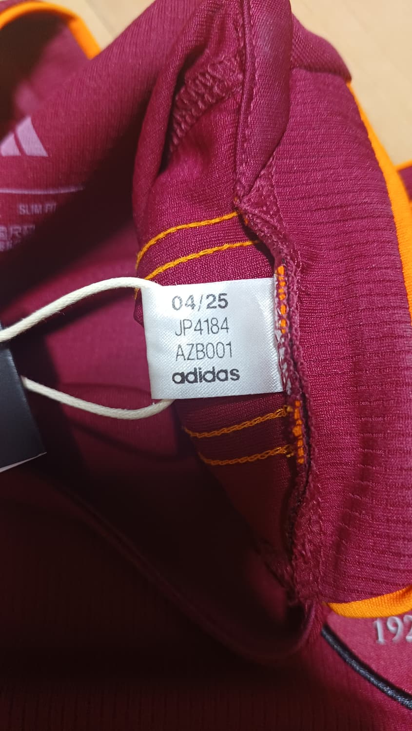 (새상품) 25 26 as로마 노마킹 홈 유니폼 상품이미지3