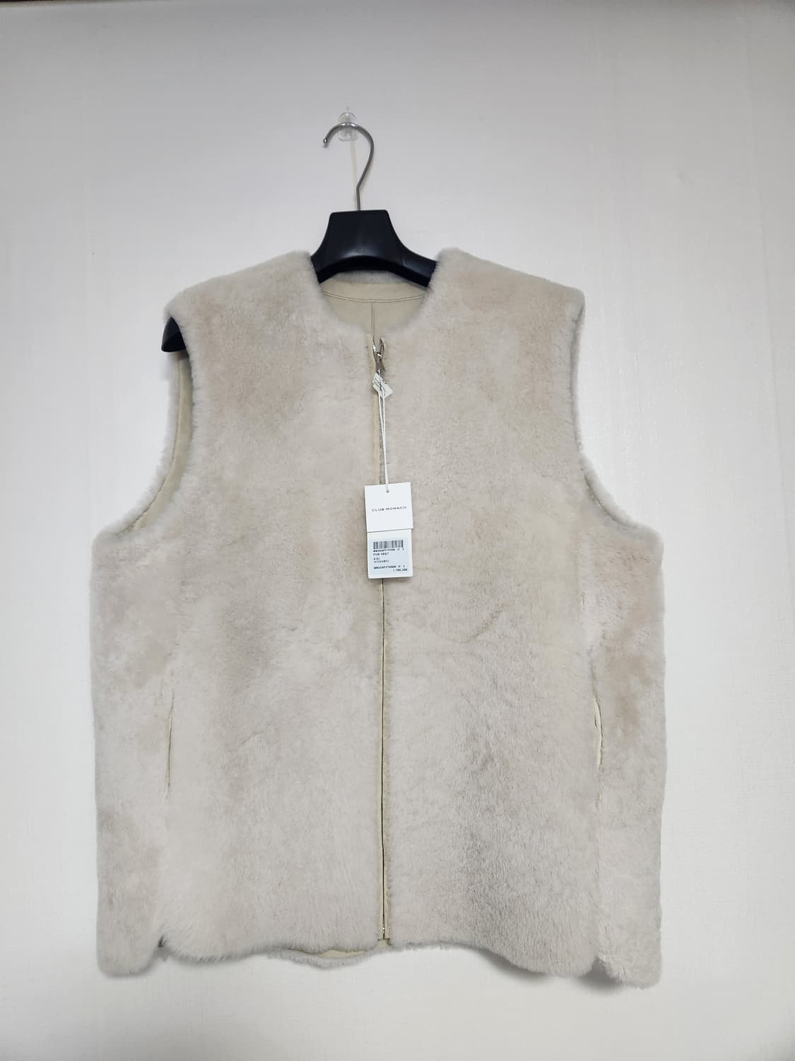 (새상품) 한섬 클럽 모나코 CLUB MONACO 천연 양가죽 모피 무스 상품이미지1