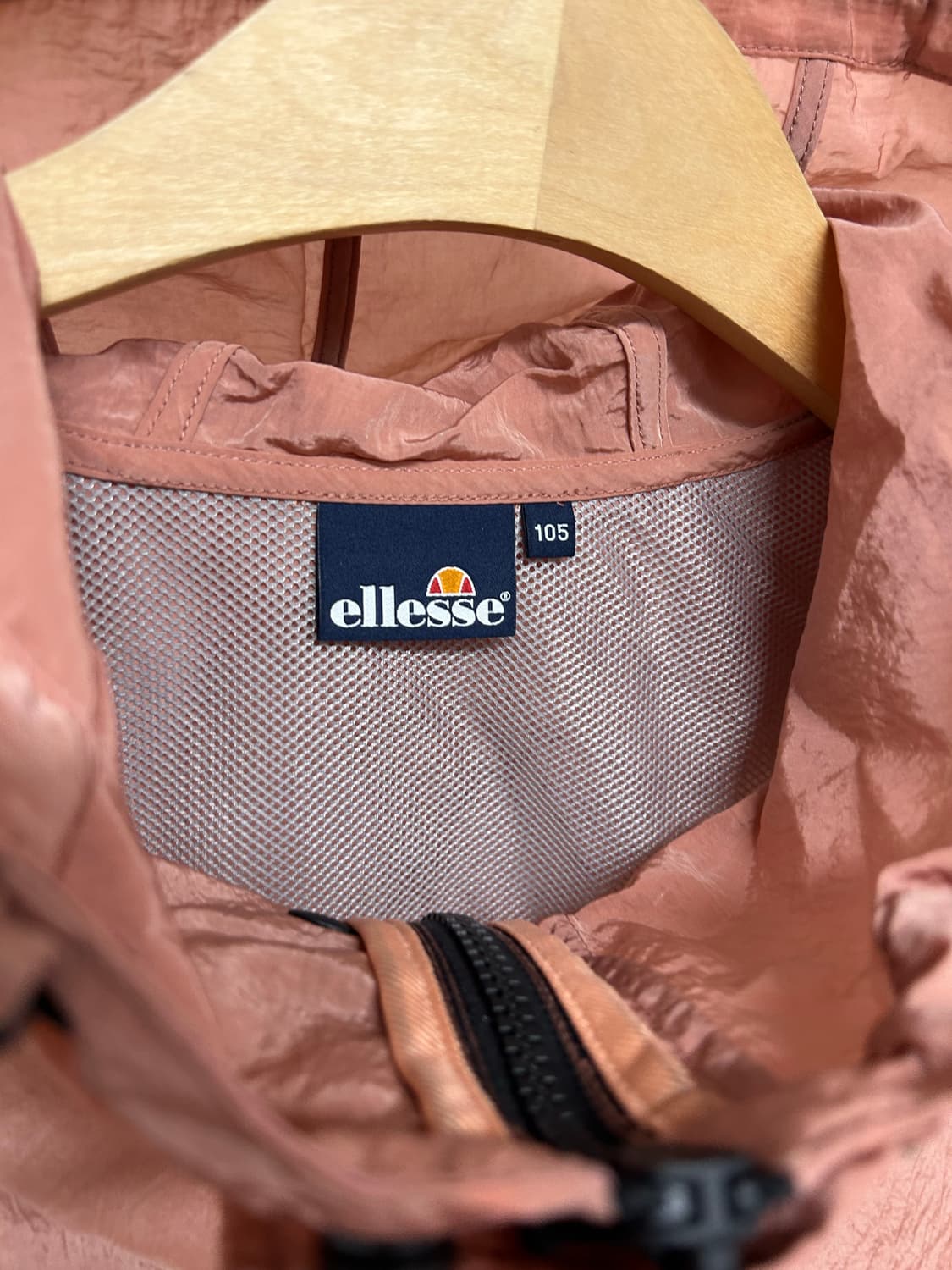 엘레쎄 아노락 MS 코랄색 105 상품이미지3