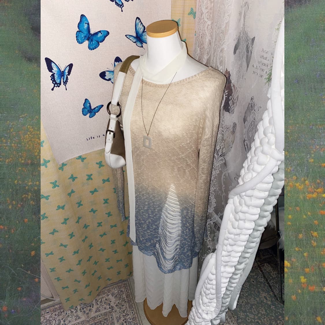 하늘색 데미지 그라데이션 롱 니트 상품이미지5