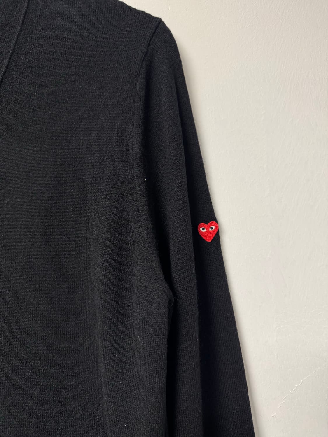 comme de garcons 꼼데가르송 미니 하트 와펜 블랙 가디건 M 상품이미지2