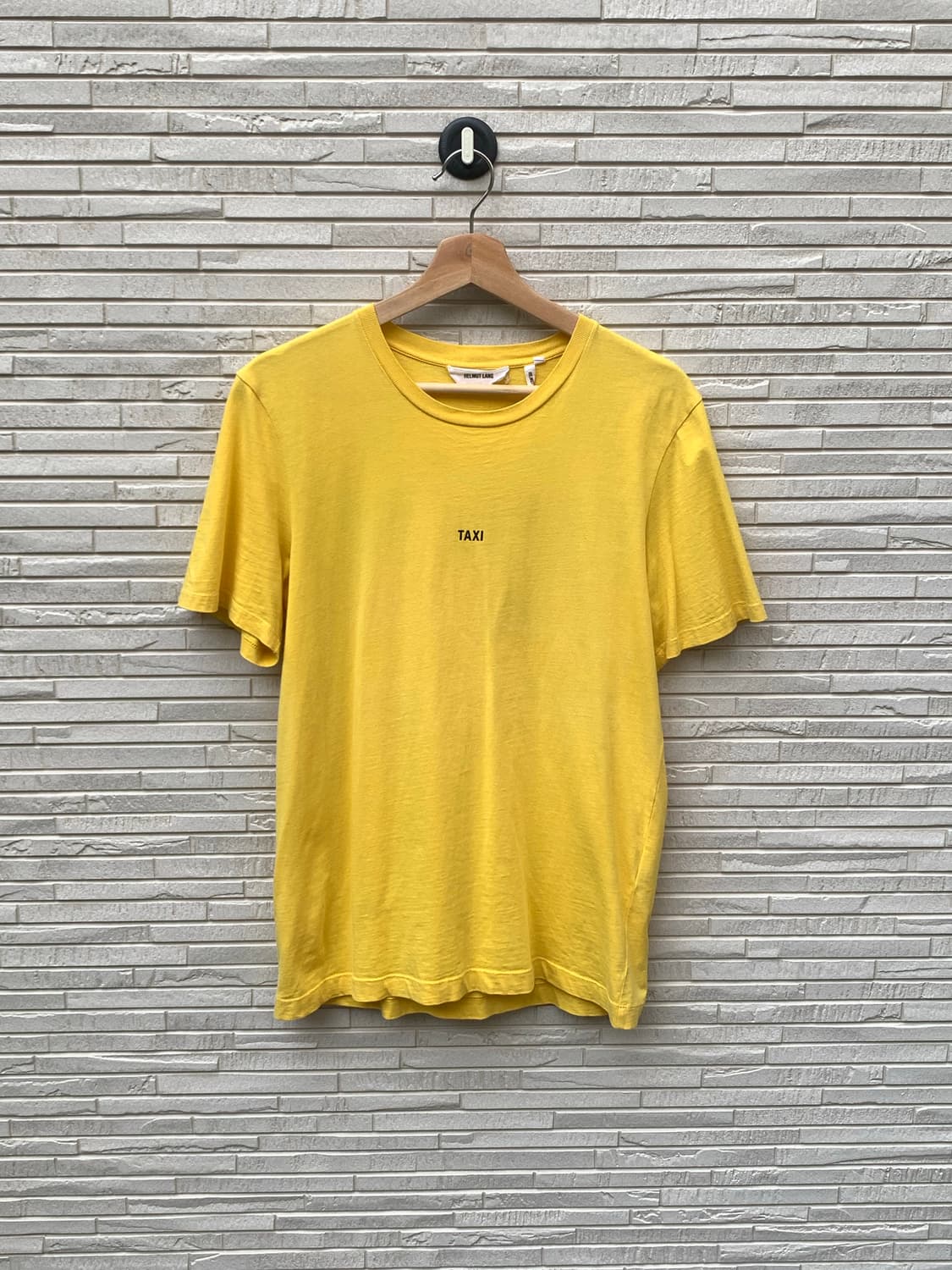 헬무트랭 택시 반팔 티셔츠 (yellow) 상품이미지2