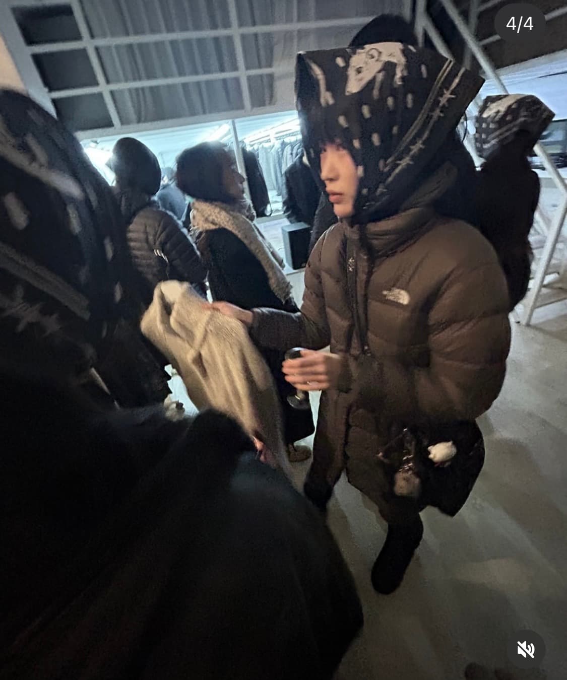 노스페이스 구스다운 롱패딩 갈색 90사이즈 상품이미지1