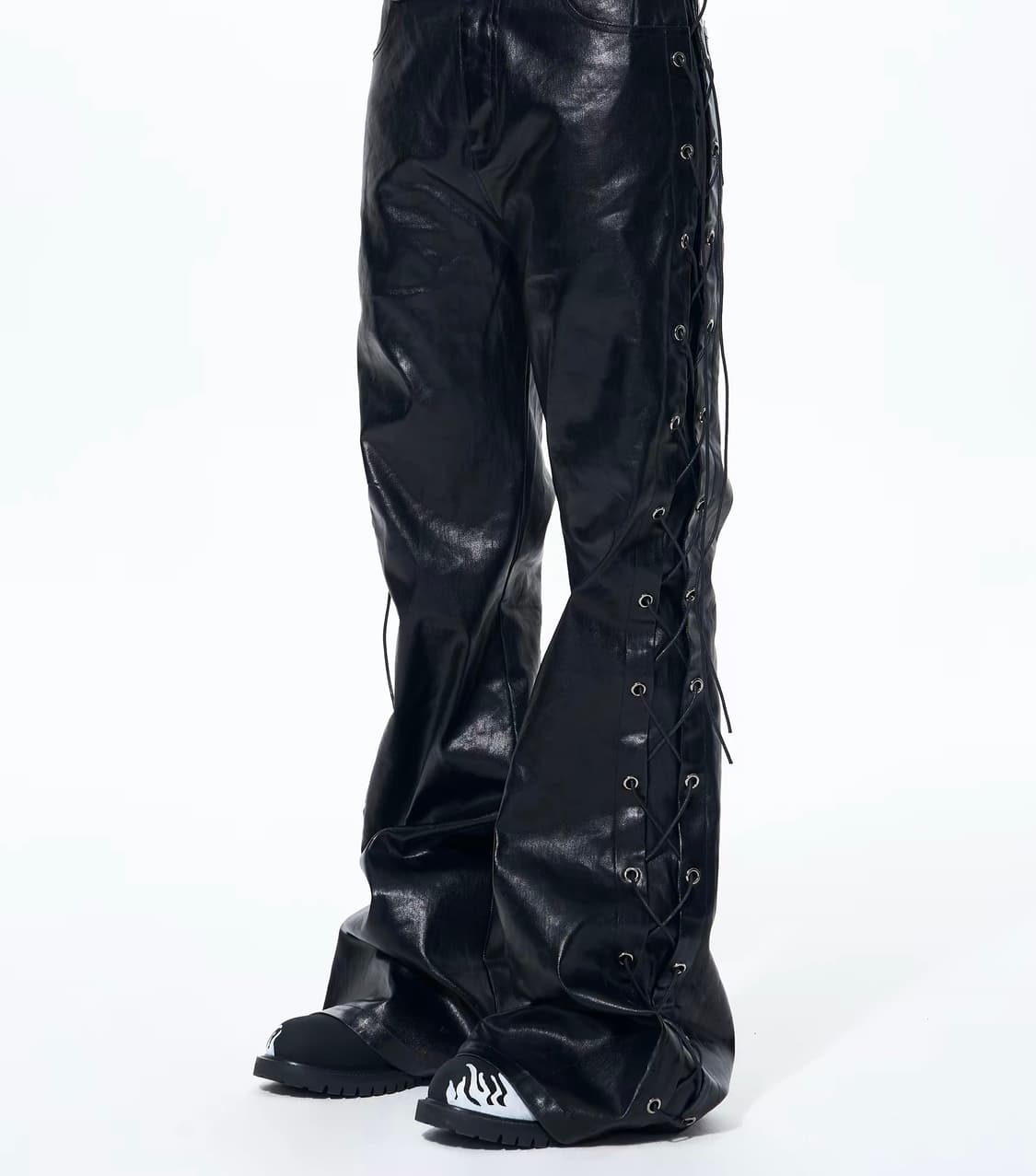 Metallic Coated Drawstring Flare Pants 상품이미지1