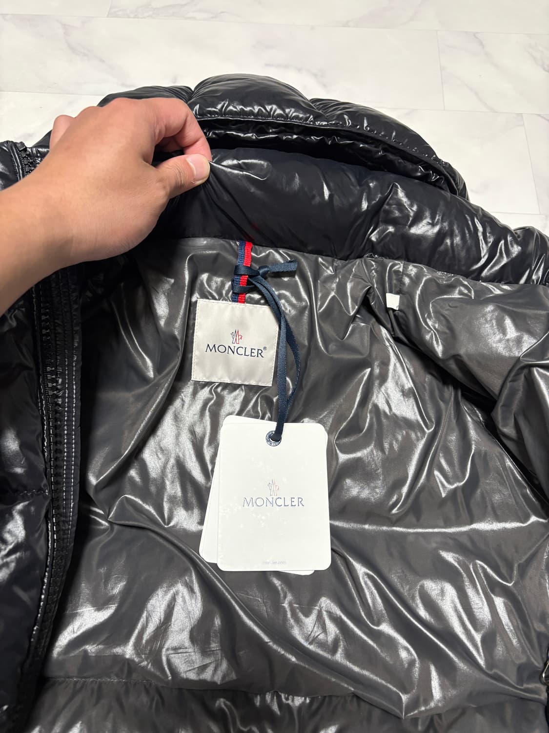 몽클레어 패딩 마야 새상품급 5사이즈 판매 상품이미지5