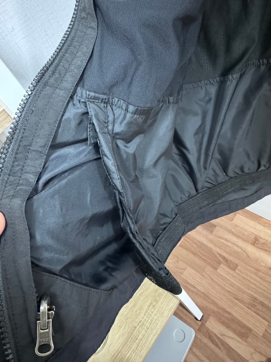 노스페이스 써밋 블랙 바람막이 자켓 (고어텍스 XCR) 상품이미지4